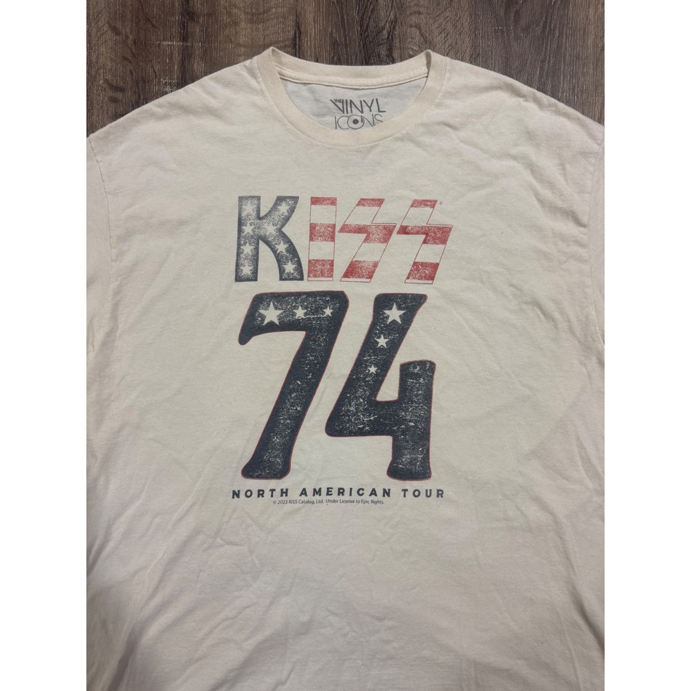 Vinyl Icons KISS North American Tour 74 Graphic T-Shirt Cream Mens L/XL Rock Tee